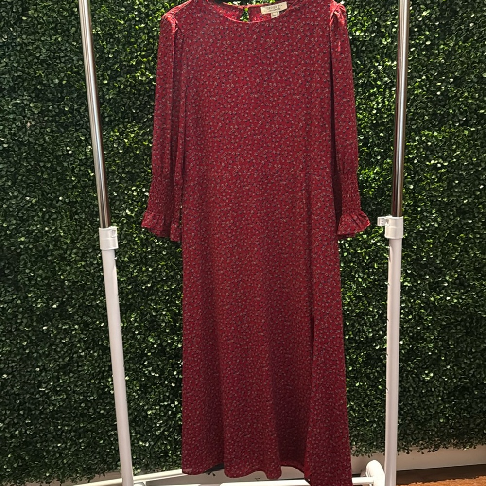Forever 21 long  floral dress in size 0x